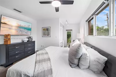 1606 S Bayshore Dr, Miami, FL 33133 - Photo 31