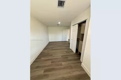 1731 Alcazar Dr #1, Miramar, FL 33023 - Photo 5