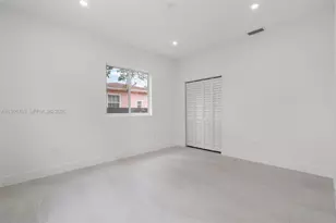 1305 Dunad Ave, Opa-Locka, FL 33054 - Photo 25