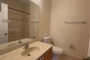 1662 SE 27th Dr, Homestead, FL 33035 - Photo 15