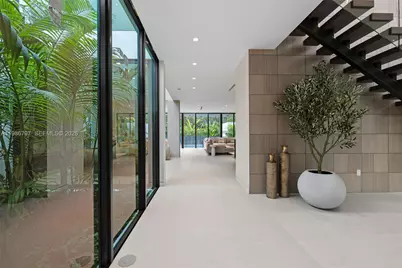 4534 Sheridan Ave, Miami Beach, FL 33140 - Photo 13