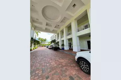 5300 NW 87th Ave #904, Doral, FL 33178 - Photo 19