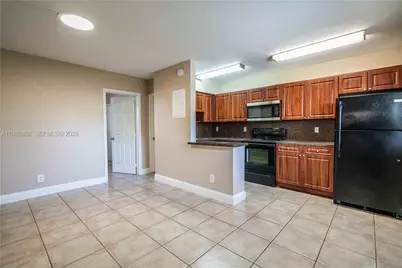 715 NE 6th St #2, Fort Lauderdale, FL 33304 - Photo 7