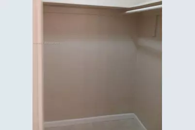 140 Royal Palm Rd #107, Hialeah Gardens, FL 33016 - Photo 5