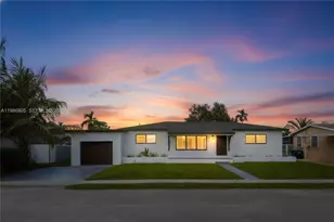 1061 NW 87th St, Miami, FL 33150 - Photo 21