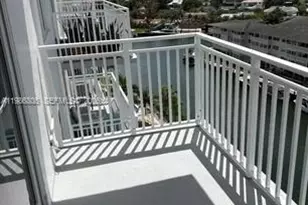 427 Golden Isles Dr, Hallandale Beach, FL 33009 - Photo 5