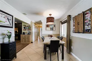 7921 NW 178th St, Hialeah, FL 33015 - Photo 9