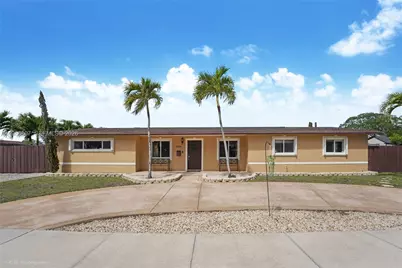 7921 NW 178th St, Hialeah, FL 33015 - Photo 1