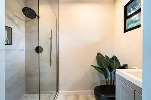 1675 Coral Gardens Dr, Wilton Manors, FL 33334 - Photo 35