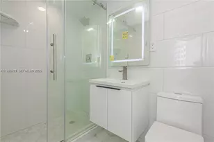 3180 S Ocean Dr, Hallandale Beach, FL 33009 - Photo 15