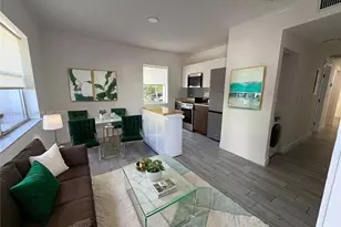 1000 7th St, Miami Beach, FL 33139 - Photo 3