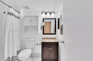 771 N Pine Island Rd, Plantation, FL 33324 - Photo 31