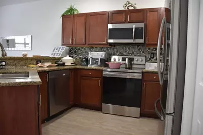 11364 SW 233rd St #11364, Homestead, FL 33032 - Photo 7