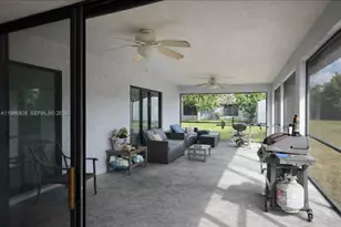 506 Corinne Dr, Lehigh Acres, FL 33936 - Photo 9