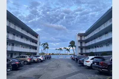 443 NE 195th St #436, Miami, FL 33179 - Photo 3