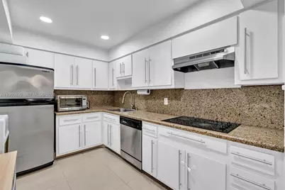 9381 E Bay Harbor Dr #202s, Bay Harbor Islands, FL 33154 - Photo 27