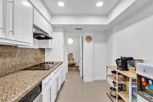 9381 E Bay Harbor Dr, Bay Harbor Islands, FL 33154 - Photo 29