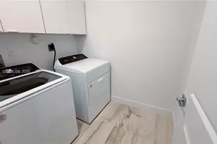 230 SW 170th Ave, Pembroke Pines, FL 33027 - Photo 25