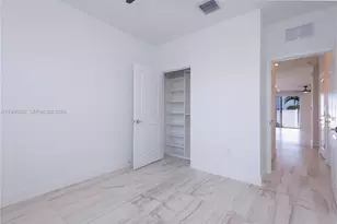 230 SW 170th Ave, Pembroke Pines, FL 33027 - Photo 19