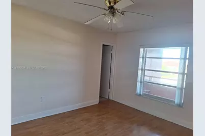 17600 NW 68th Ave #B4009, Hialeah, FL 33015 - Photo 5