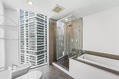 495 Brickell Ave #3311, Miami, FL 33131 - Photo 17