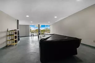 871 NE 195th St, Miami, FL 33179 - Photo 19