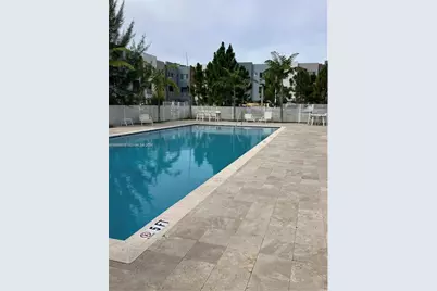 2561 NE 193rd St #1201, Miami, FL 33180 - Photo 17