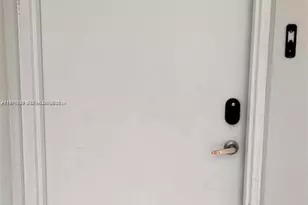 2561 NE 193rd St, Miami, FL 33180 - Photo 15