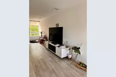 2561 NE 193rd St #1201, Miami, FL 33180 - Photo 3