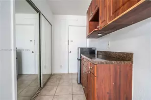715 NE 6th St, Fort Lauderdale, FL 33304 - Photo 11