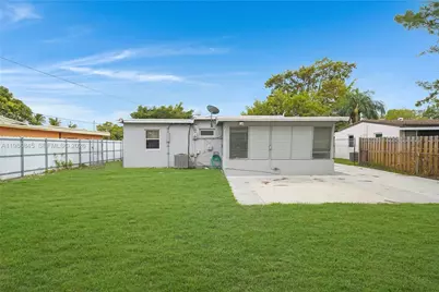 125 NW 121st St, North Miami, FL 33168 - Photo 23