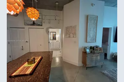 2001 Biscayne Blvd #2310, Miami, FL 33137 - Photo 13