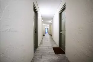 8240 SW 210th St, Cutler Bay, FL 33189 - Photo 5