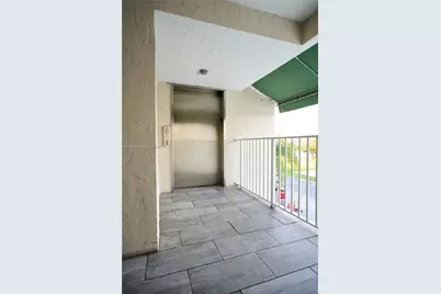 8240 SW 210th St #207, Cutler Bay, FL 33189 - Photo 25