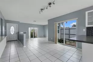 10532 SW 21st Ln, Miami, FL 33165 - Photo 5
