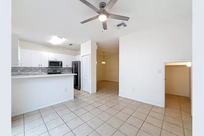 4330 NW 114th Pl, Doral, FL 33178 - Photo 9