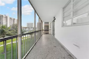 2999 Point E Dr, Aventura, FL 33160 - Photo 13