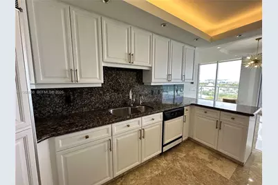 6051 N Ocean Dr #704, Hollywood, FL 33019 - Photo 7