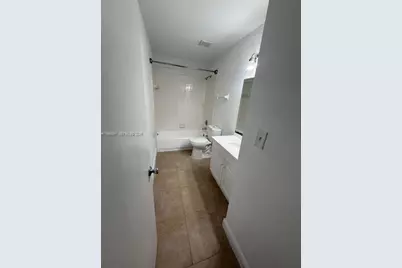 3413 NW 44th St #202, Oakland Park, FL 33309 - Photo 13