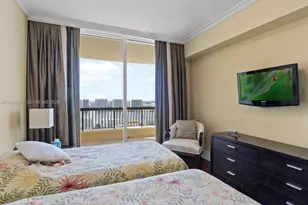 17875 Collins Ave, Sunny Isles Beach, FL 33160 - Photo 29