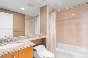 17875 Collins Ave, Sunny Isles Beach, FL 33160 - Photo 17