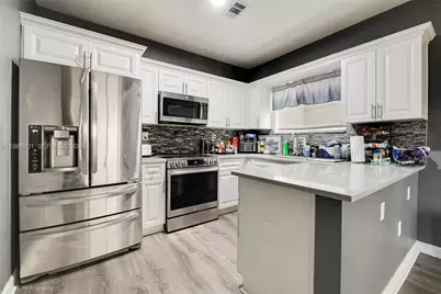 347 NE 34th Ter, Homestead, FL 33033 - Photo 7