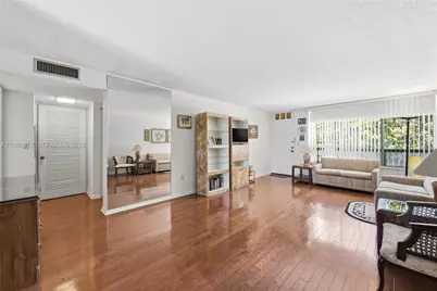 10230 Collins Ave #203, Bal Harbour, FL 33154 - Photo 11