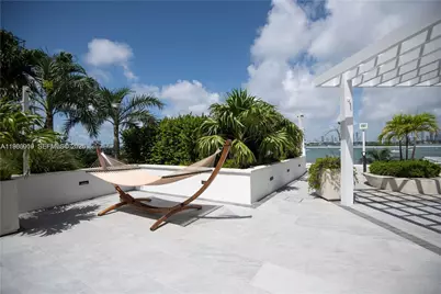 1330 West Ave #803, Miami Beach, FL 33139 - Photo 17