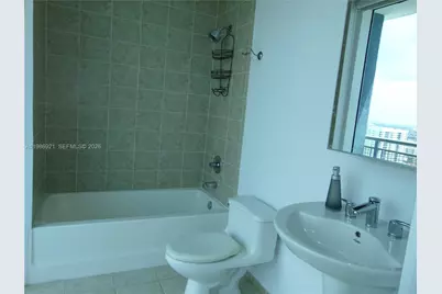 60 SW 13th St #2619, Miami, FL 33130 - Photo 13