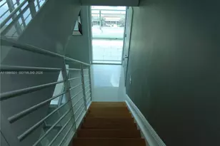 60 SW 13th St, Miami, FL 33130 - Photo 17