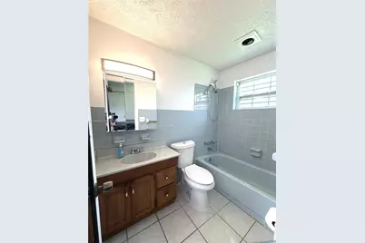 4910 NW 15th Ct, Lauderhill, FL 33313 - Photo 21