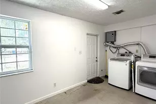 4910 NW 15th Ct, Lauderhill, FL 33313 - Photo 33