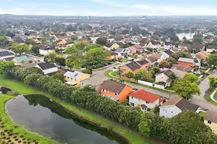 1421 SW 97th Ave, Pembroke Pines, FL 33025 - Photo 29