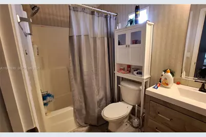 3240 SW 50  Ter, Davie, FL 33314 - Photo 7